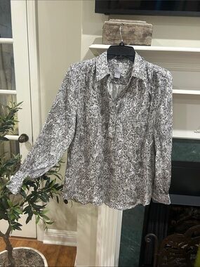 Chico's Black and White Snake-Print Long-Sleeve Shirt size 1